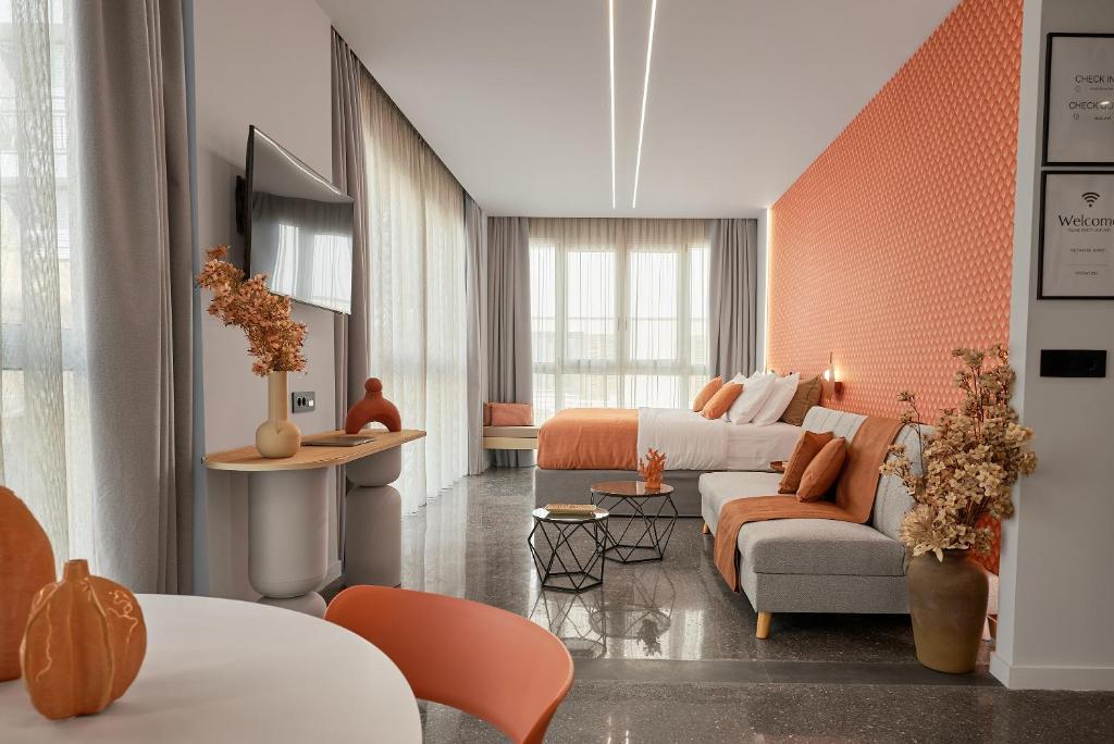 Coral Den Apartment Image